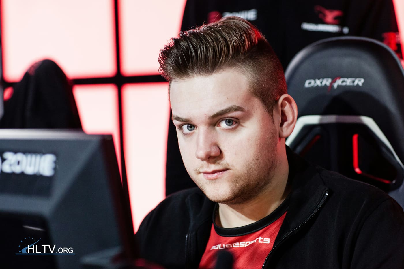 NiKo in the mousesports jersey at MLG Columbus 2016